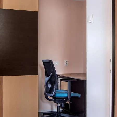 The Sunny Peach Apartmán Ni